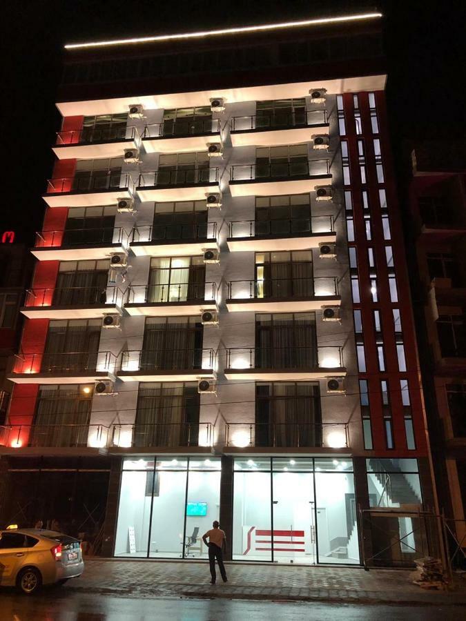 Hotel Royal Georgia Batumi Exterior foto